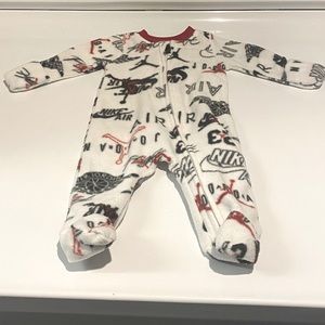 Infant Nike Air Onesie 0-3 months